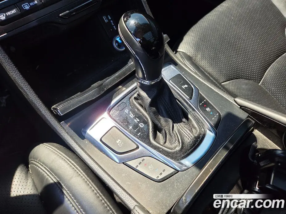 Hyundai Grandeur 2015 3.0 автомат (гидро), фото 14 Hyundai Grandeur 2015 3.0 автомат (гидро), фото 14