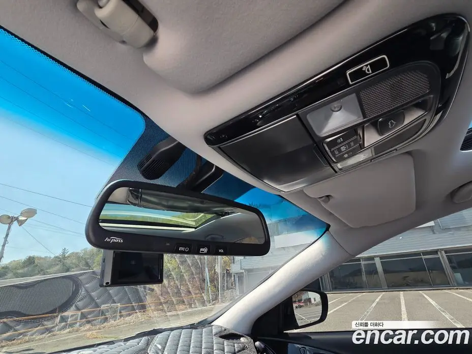 Hyundai Grandeur 2015 3.0 автомат (гидро), фото 15 Hyundai Grandeur 2015 3.0 автомат (гидро), фото 15