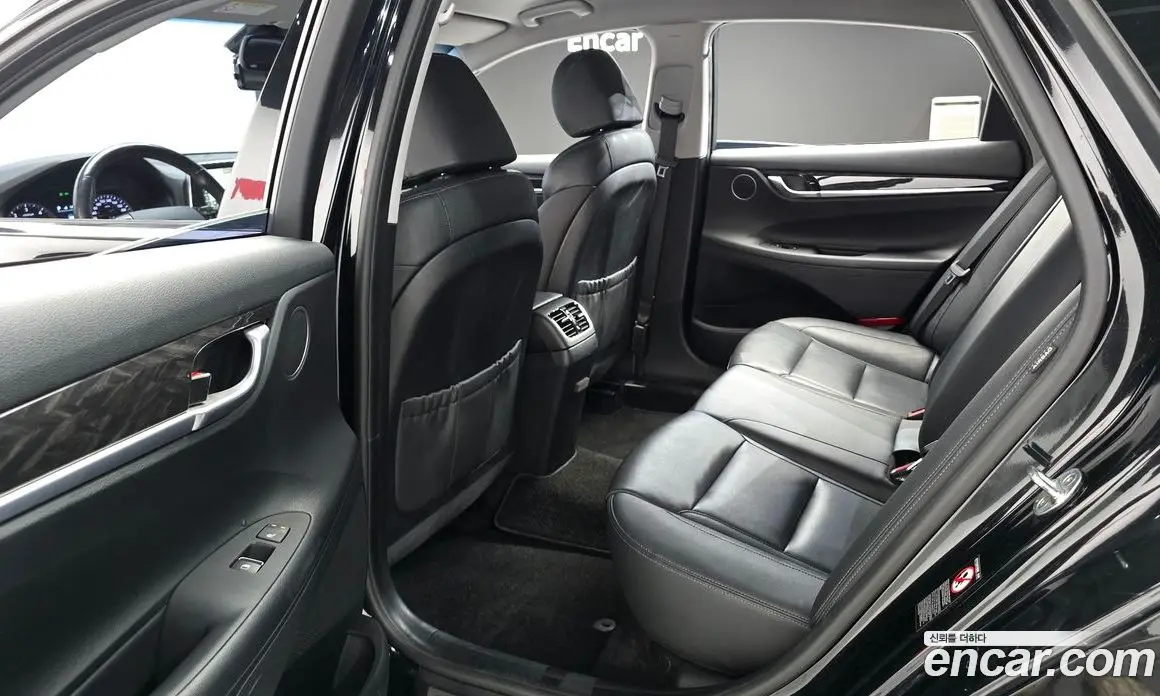 Hyundai Grandeur 2016 2.2 автомат (гидро), фото 11 Hyundai Grandeur 2016 2.2 автомат (гидро), фото 11