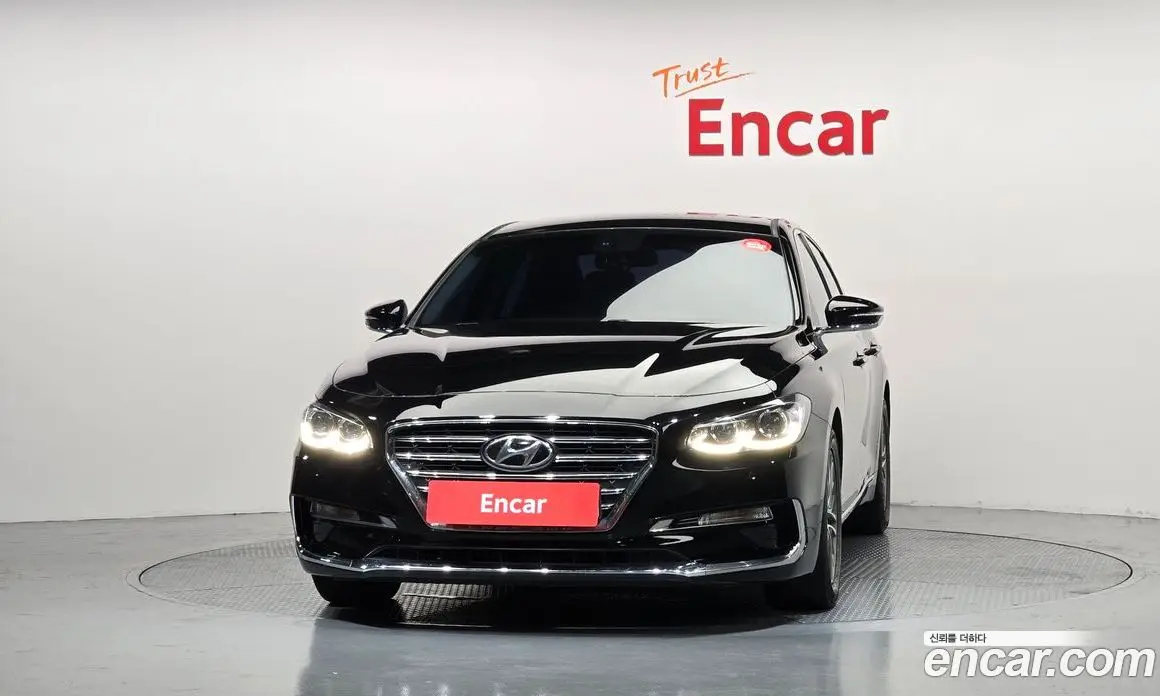 Hyundai Grandeur 2016 2.2 автомат (гидро), фото 3 Hyundai Grandeur 2016 2.2 автомат (гидро), фото 3
