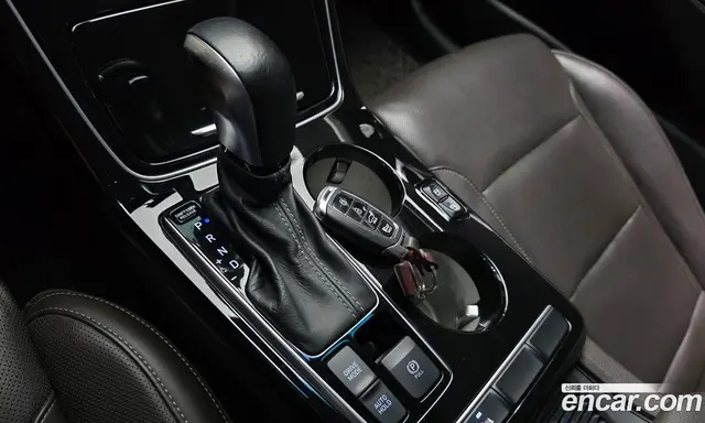 Hyundai Grandeur 2017 2.4 автомат (гидро), миниатюра 12