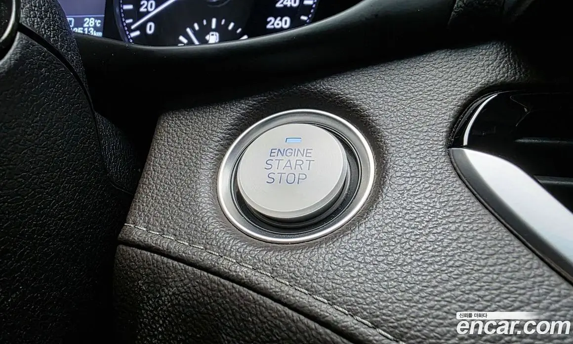 Hyundai Grandeur 2017 2.4 автомат (гидро), фото 19