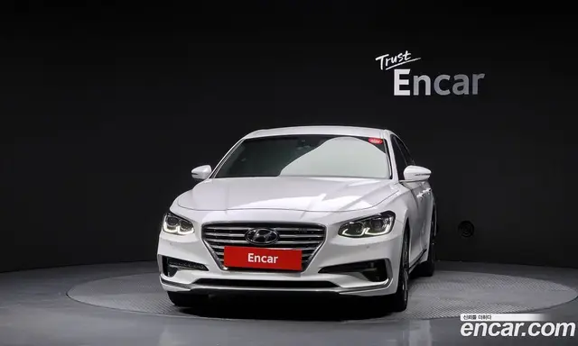 Hyundai Grandeur 2017 2.4 автомат (гидро), миниатюра 3