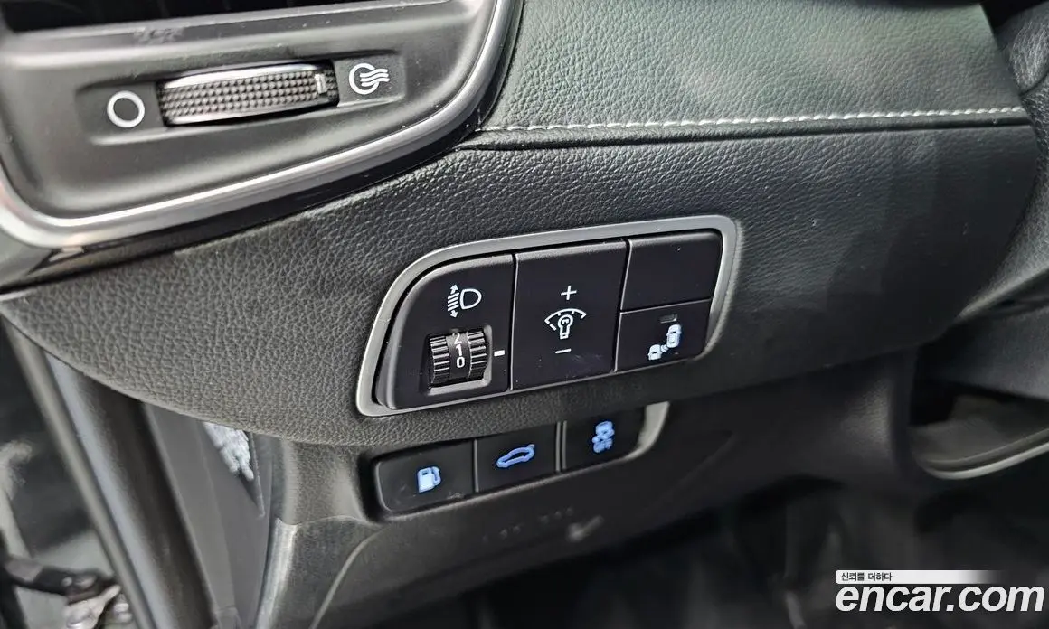 Hyundai Grandeur 2017 2.4 автомат (гидро), фото 16