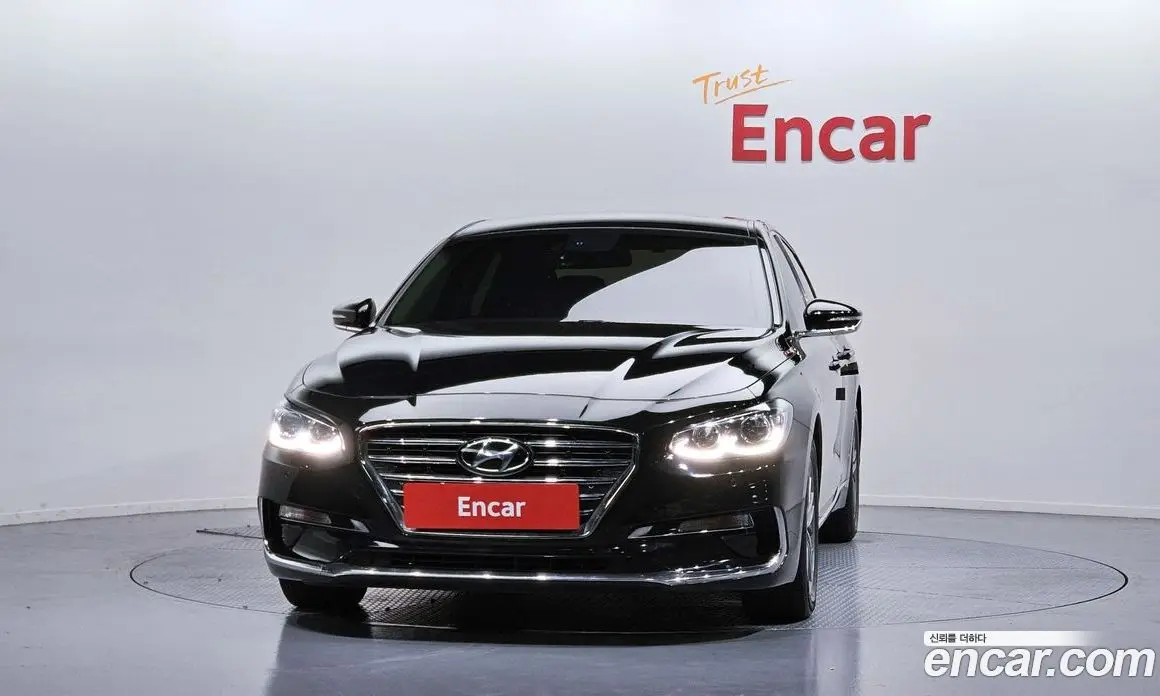 Hyundai Grandeur 2017 2.4 автомат (гидро), фото 3