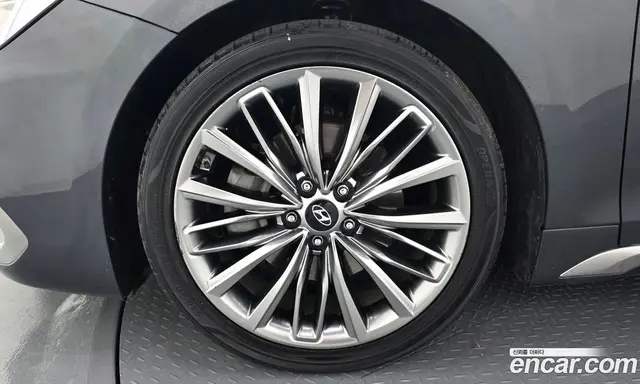 Hyundai Grandeur 2017 2.4 автомат (гидро), миниатюра 5 Hyundai Grandeur 2017 2.4 автомат (гидро), миниатюра 5