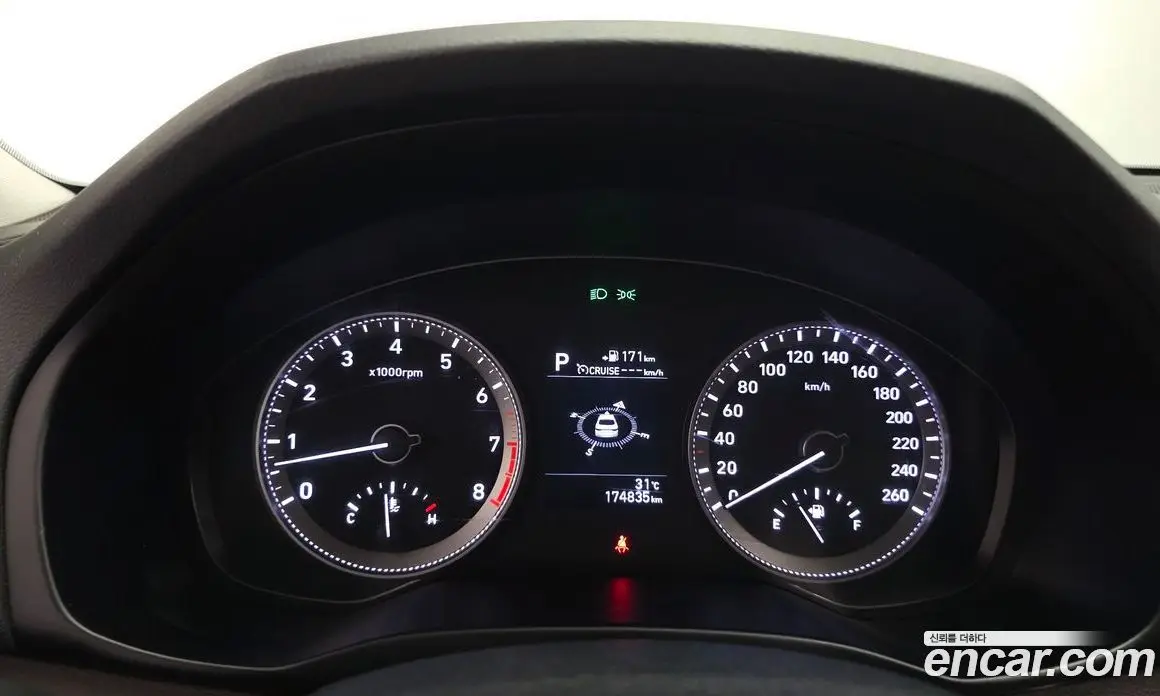 Hyundai Grandeur 2017 2.4 автомат (гидро), фото 8 Hyundai Grandeur 2017 2.4 автомат (гидро), фото 8