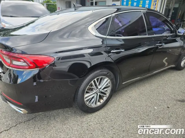Hyundai Grandeur 2017 2.4 автомат (гидро), миниатюра 8