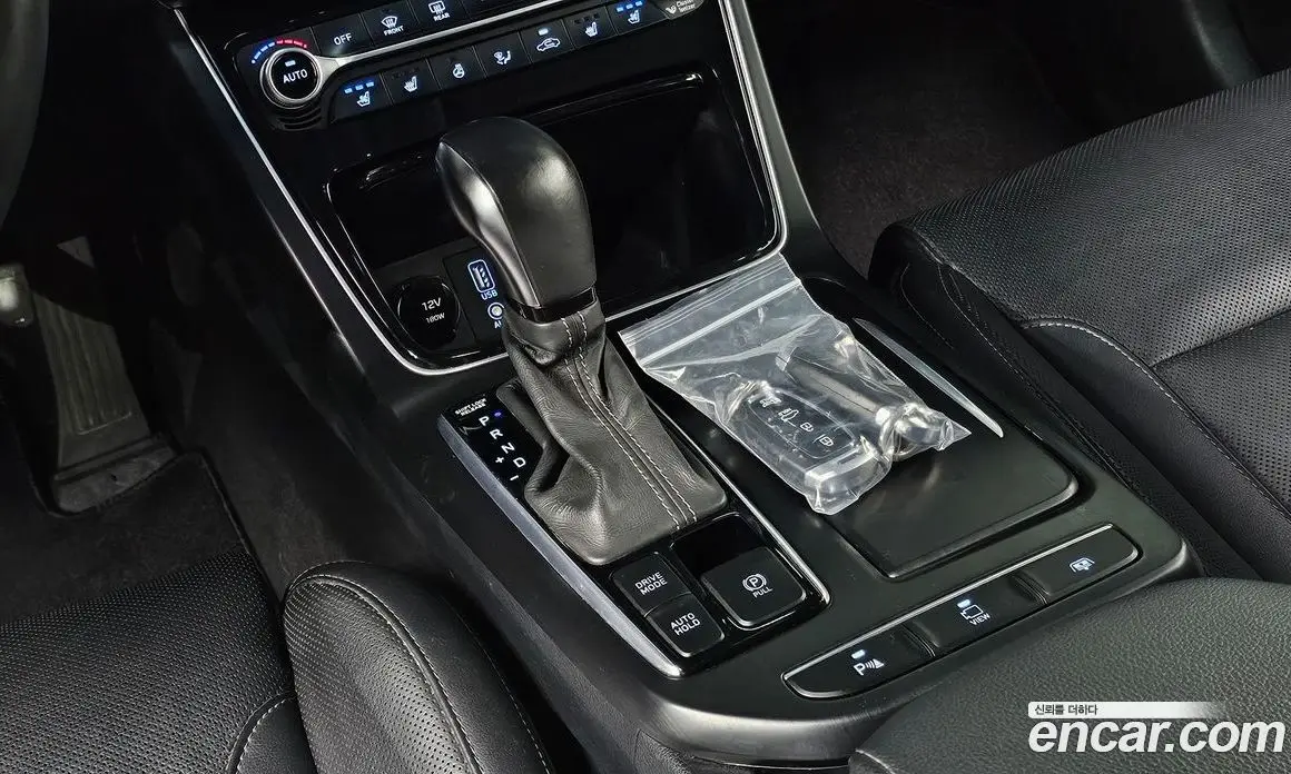 Hyundai Grandeur 2019 3.0 автомат (гидро), фото 11