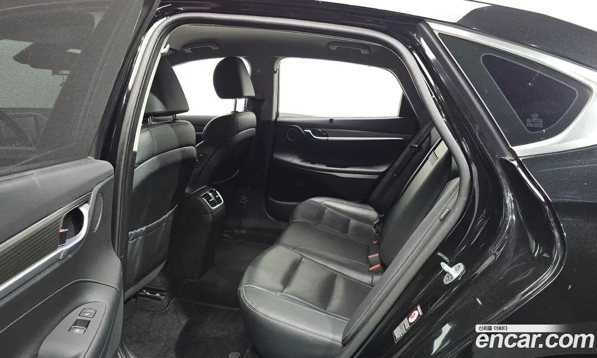 Hyundai Grandeur 2019 3.0 автомат (гидро), фото 17