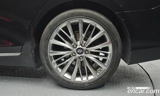 Hyundai Grandeur 2019 3.0 автомат (гидро), миниатюра 6