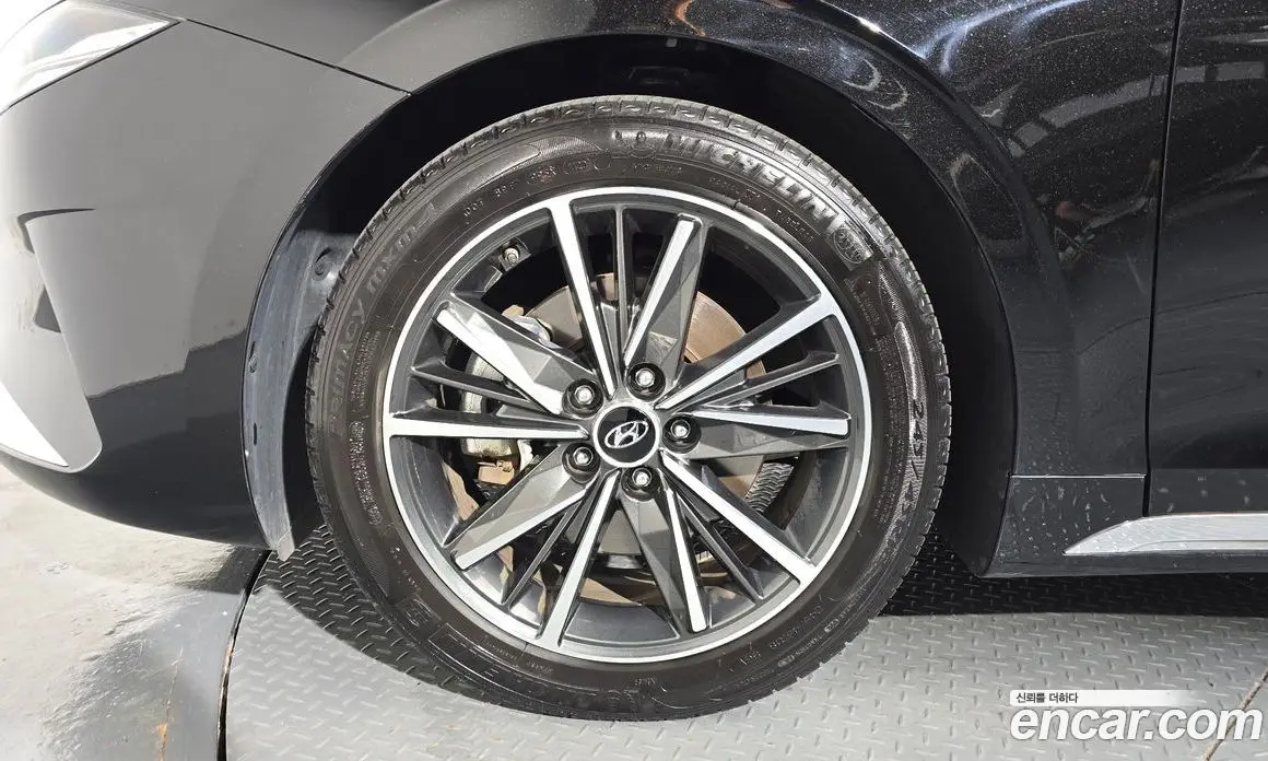 Hyundai Grandeur 2020 2.5 автомат (гидро), фото 5