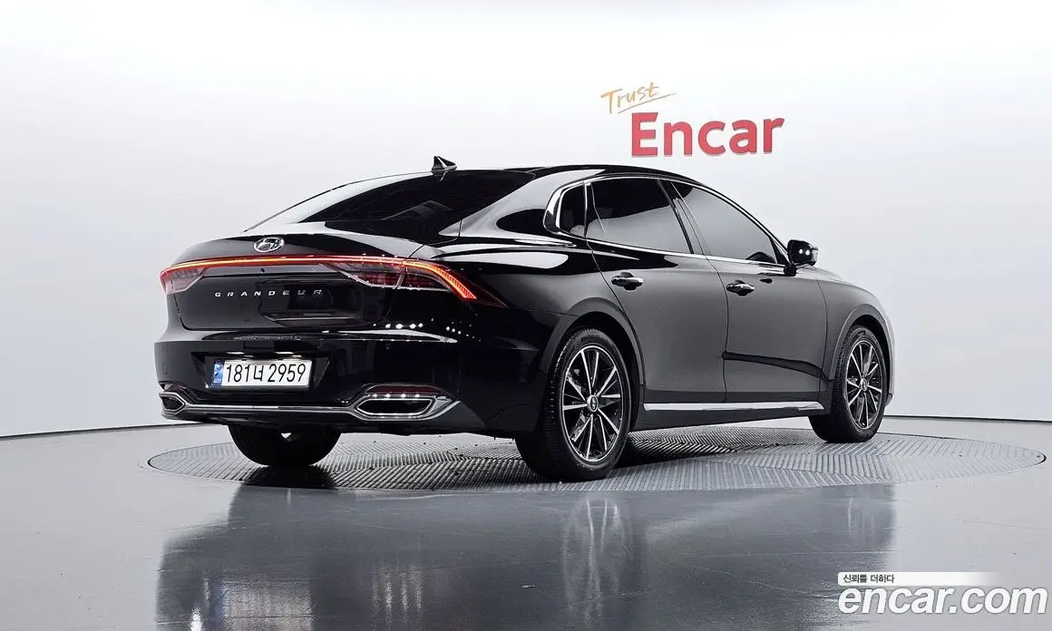 Hyundai Grandeur 2020 2.5 автомат (гидро), фото 2 Hyundai Grandeur 2020 2.5 автомат (гидро), фото 2