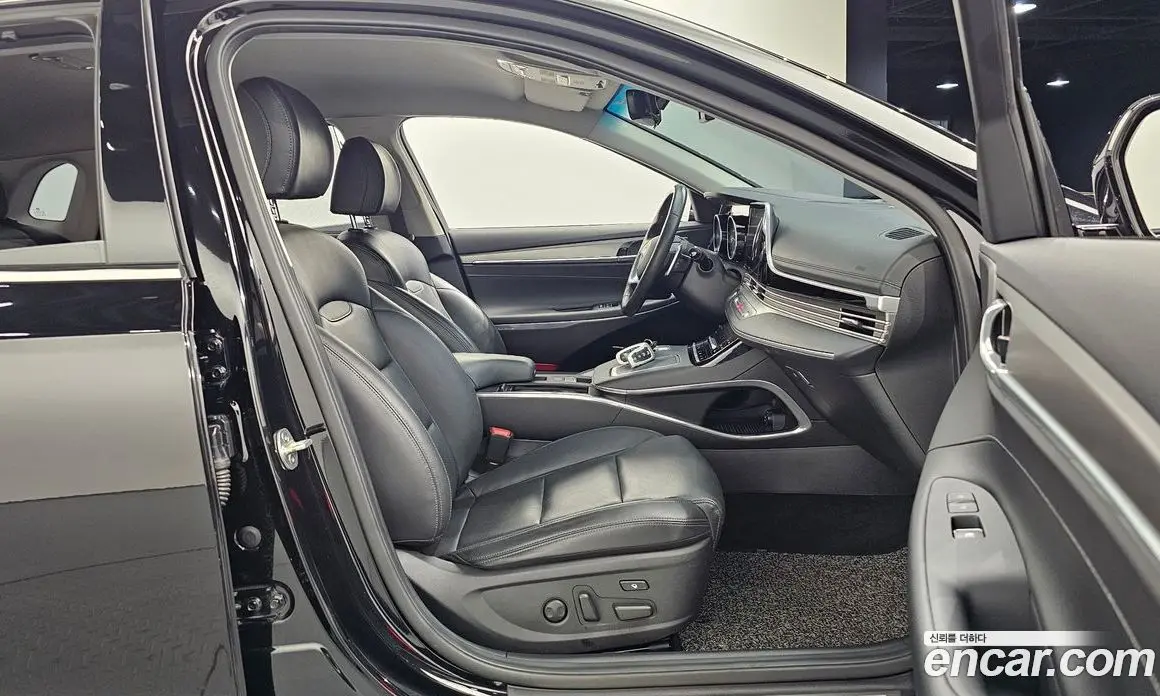 Hyundai Grandeur 2020 2.5 автомат (гидро), фото 10 Hyundai Grandeur 2020 2.5 автомат (гидро), фото 10