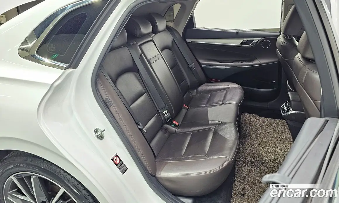 Hyundai Grandeur 2020 3.0 автомат (гидро), фото 11