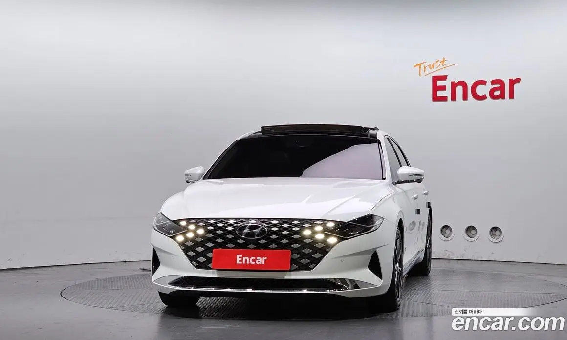 Hyundai Grandeur 2020 3.0 автомат (гидро), фото 3