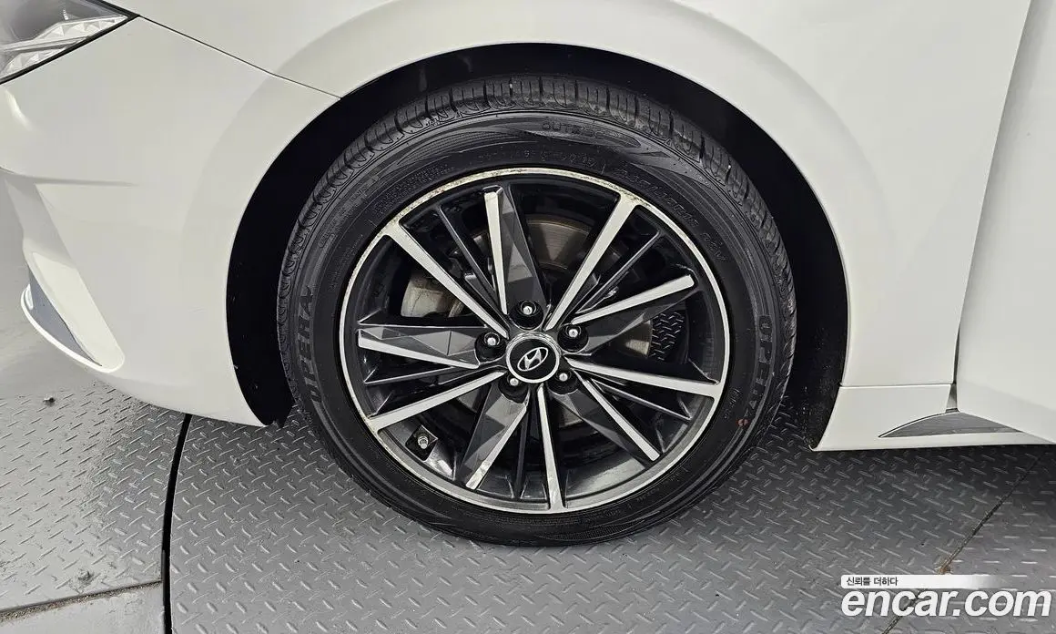 Hyundai Grandeur 2020 3.0 автомат (гидро), фото 5