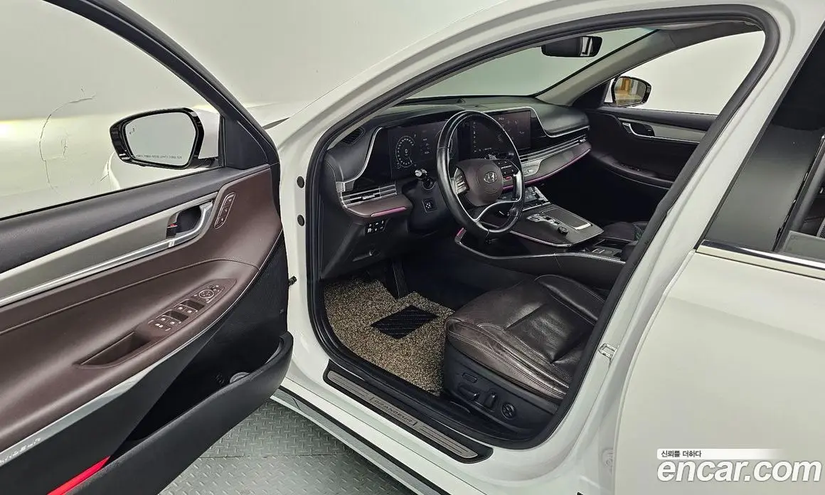 Hyundai Grandeur 2020 3.0 автомат (гидро), фото 10