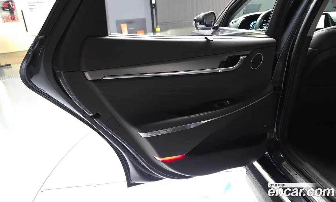 Hyundai Grandeur 2022 2.4 автомат (гидро), фото 15