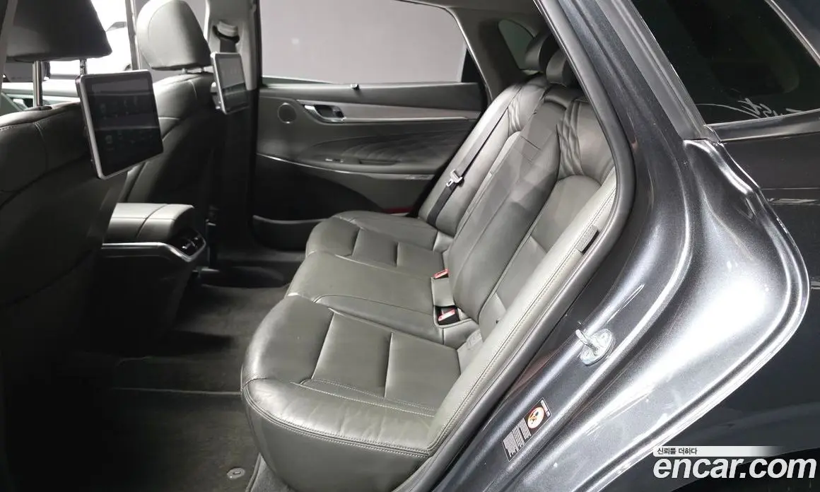 Hyundai Grandeur 2022 2.4 автомат (гидро), фото 16