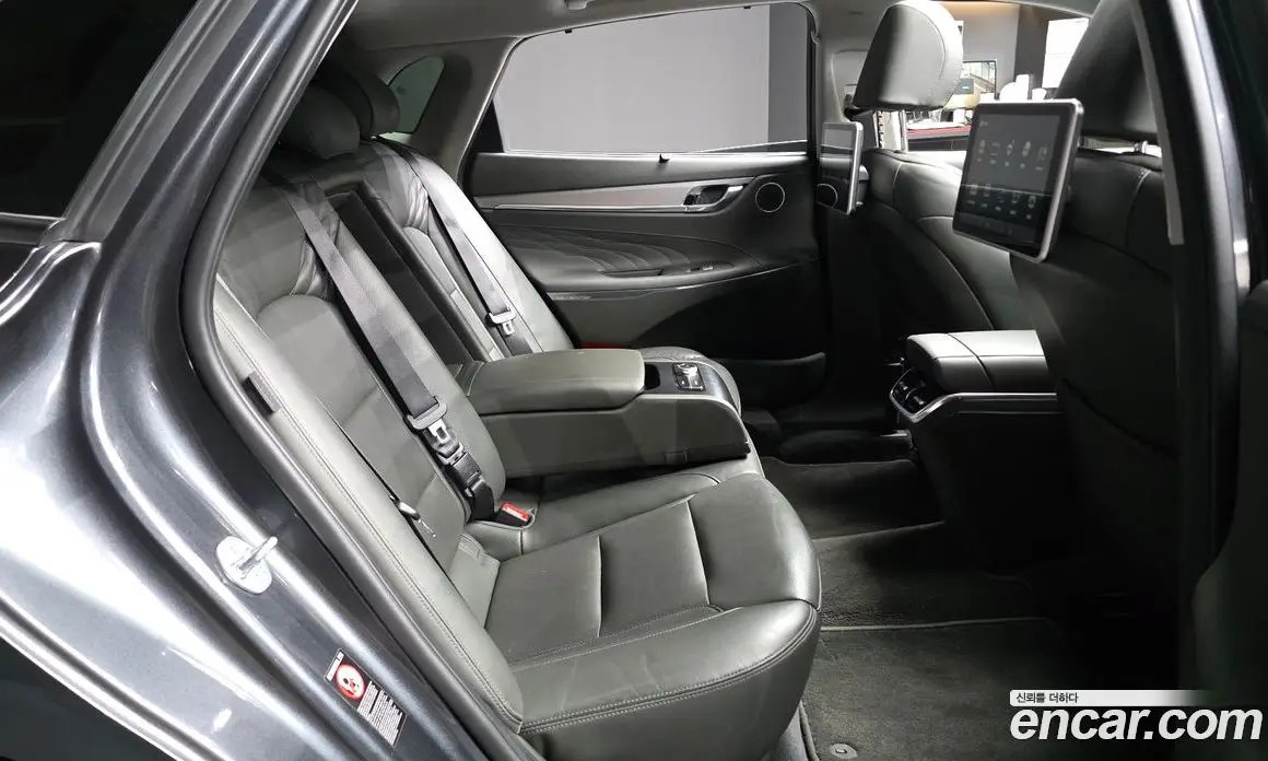 Hyundai Grandeur 2022 2.4 автомат (гидро), фото 18