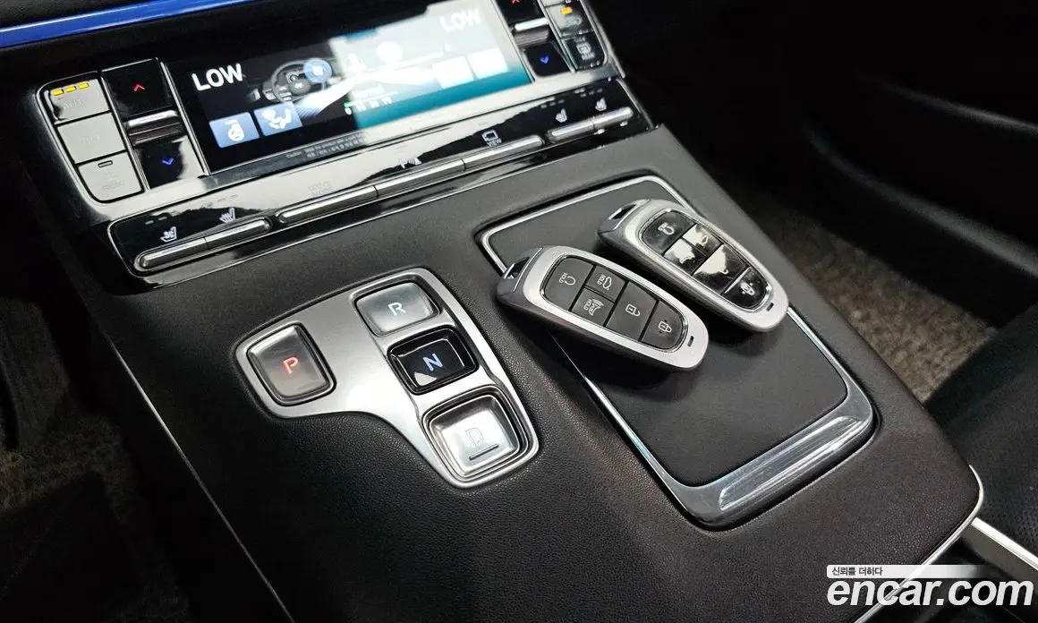 Hyundai Grandeur 2022 2.5 автомат (гидро), фото 9