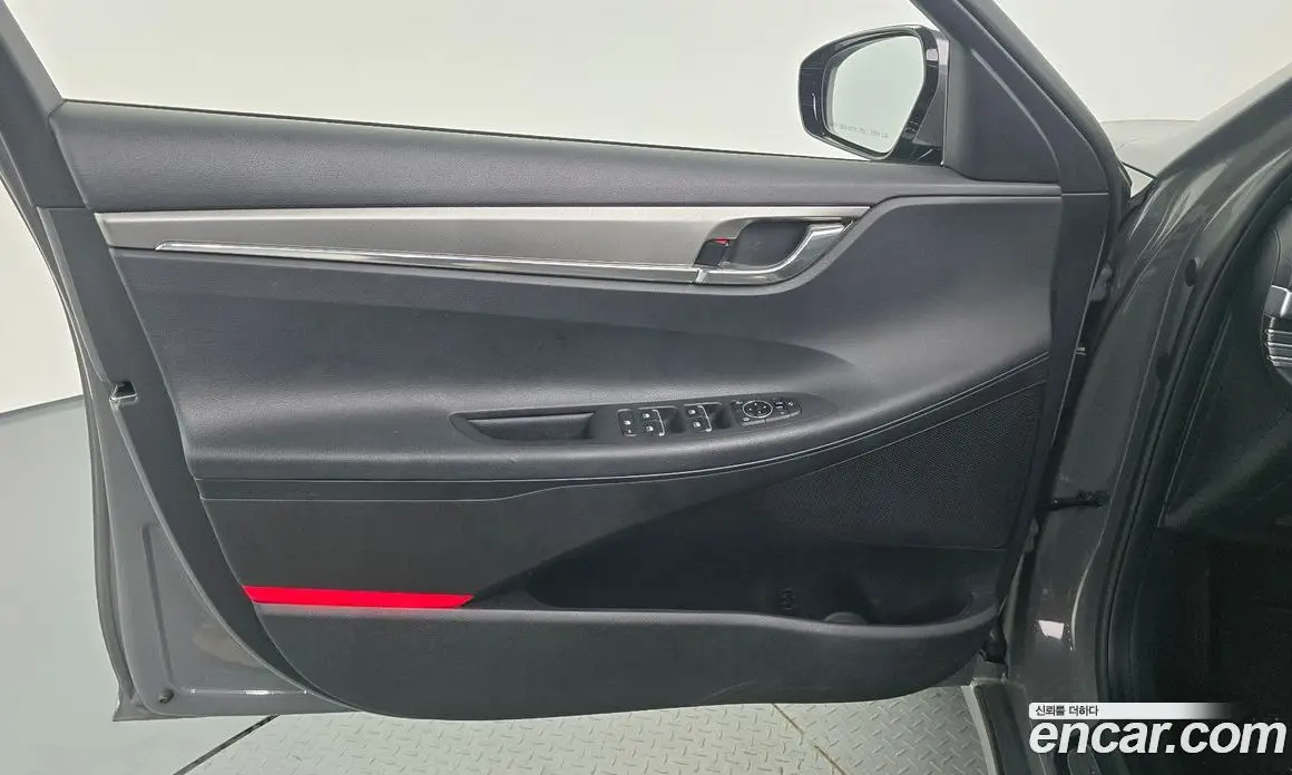 Hyundai Grandeur 2022 2.4 автомат (гидро), фото 13