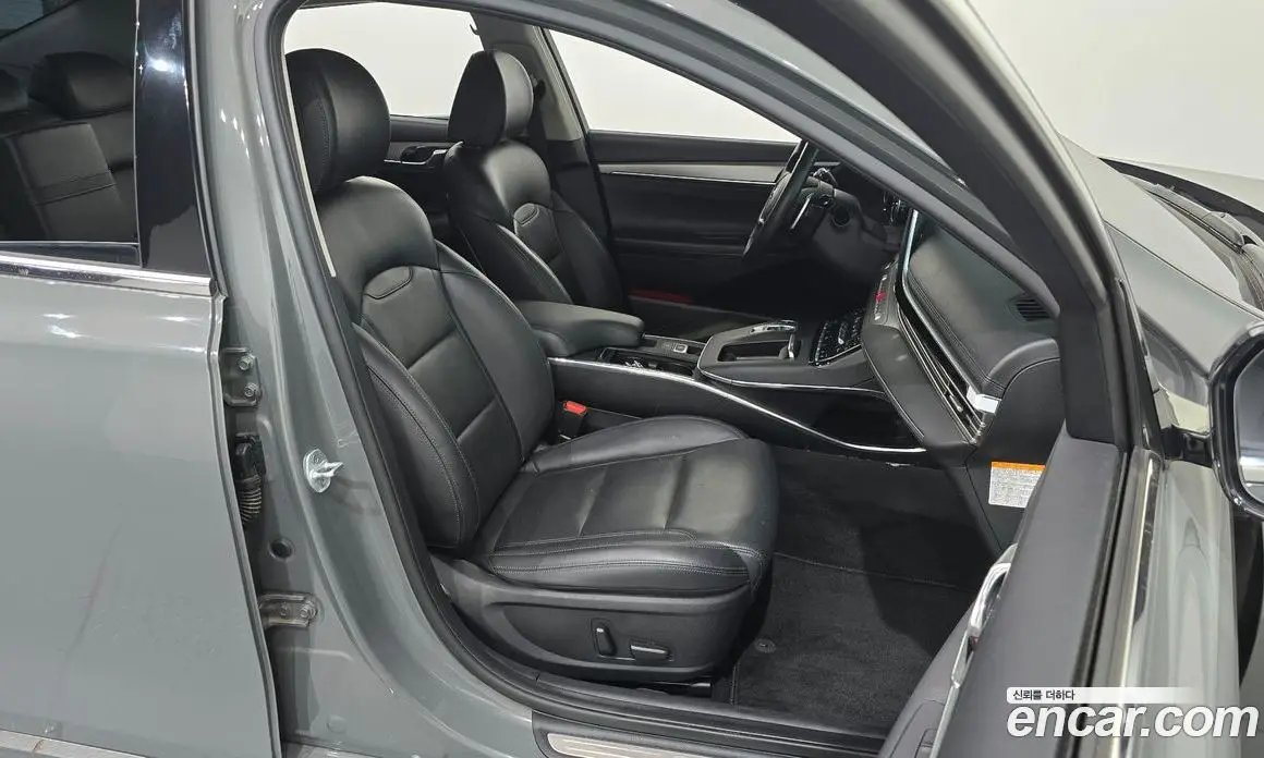 Hyundai Grandeur 2022 2.4 автомат (гидро), фото 15