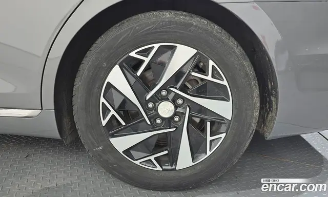 Hyundai Grandeur 2022 2.4 автомат (гидро), миниатюра 6