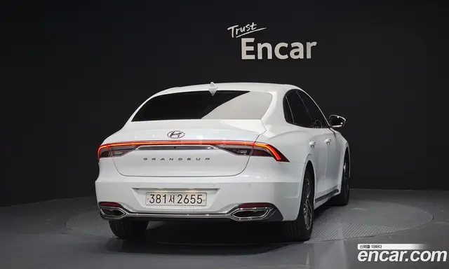Hyundai Grandeur 2022 2.5 автомат (гидро), миниатюра 4