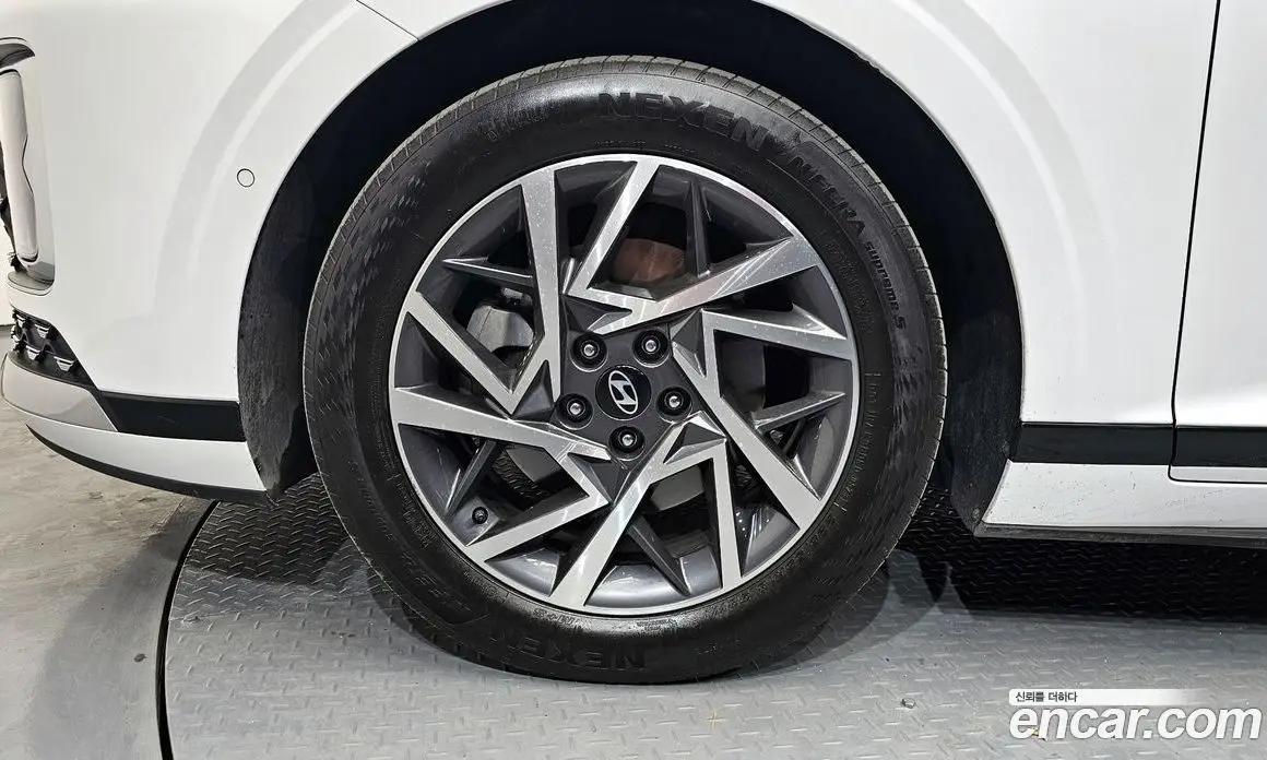 Hyundai Grandeur 2023 2.5 автомат (гидро), фото 5