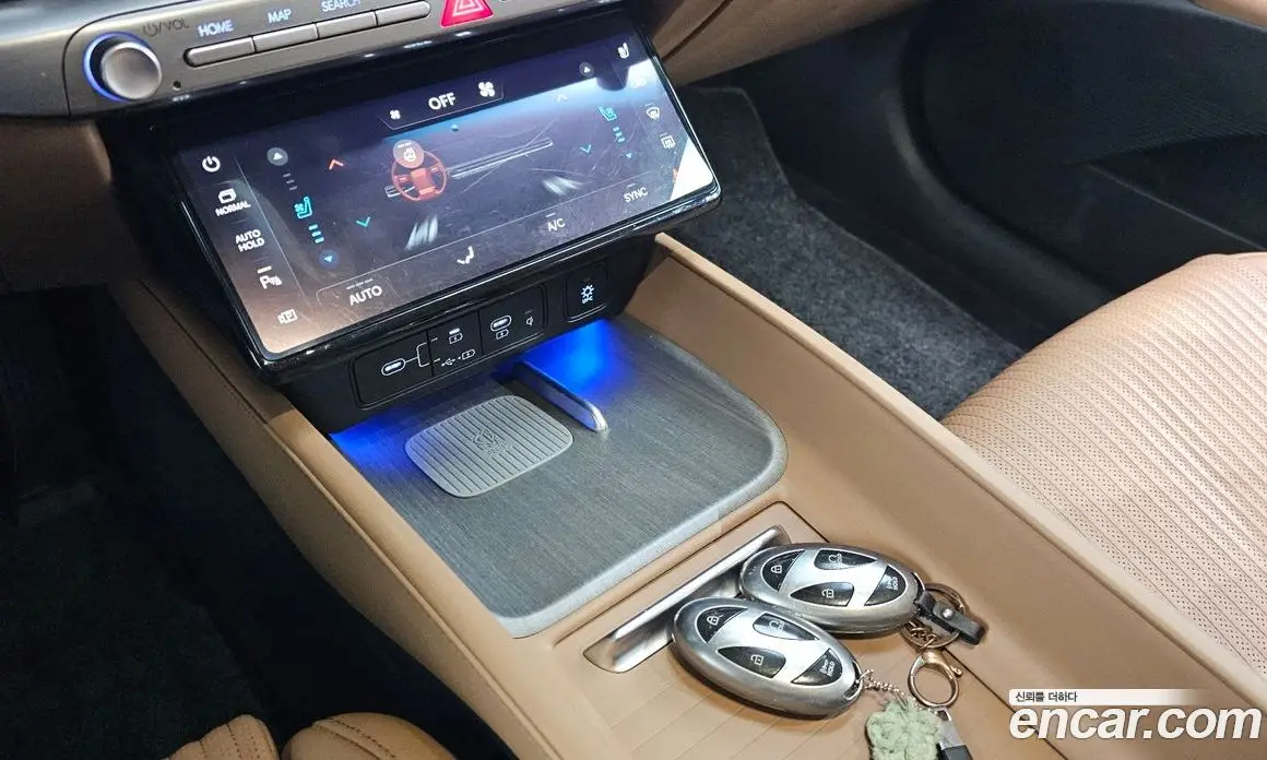 Hyundai Grandeur 2023 2.5 автомат (гидро), фото 18