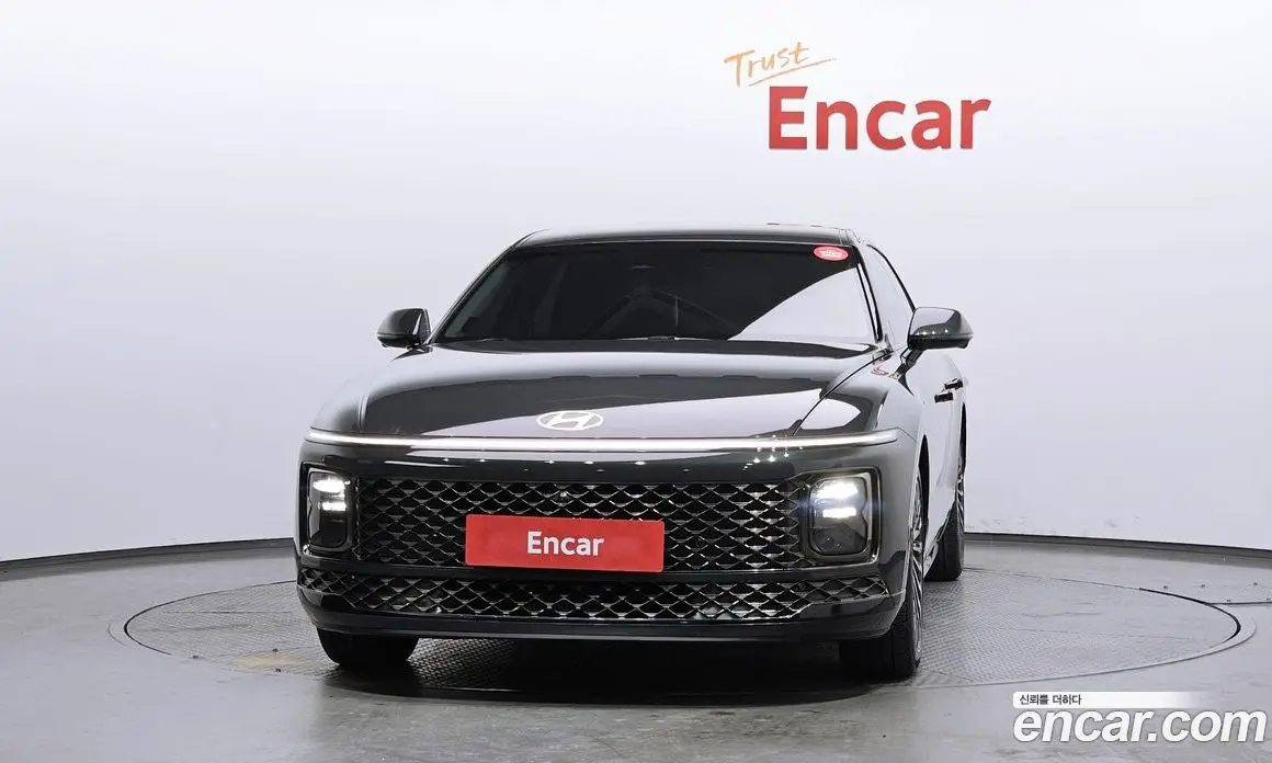 Hyundai Grandeur 2023 2.5 автомат (гидро), фото 3