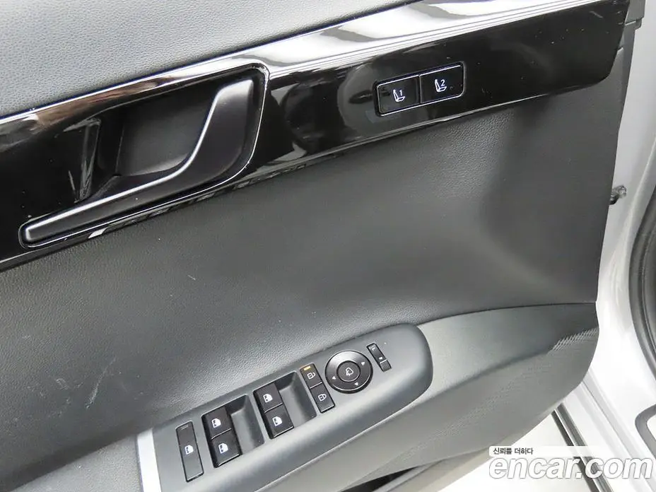 Hyundai Grandeur 2023 3.5 автомат (гидро), фото 15