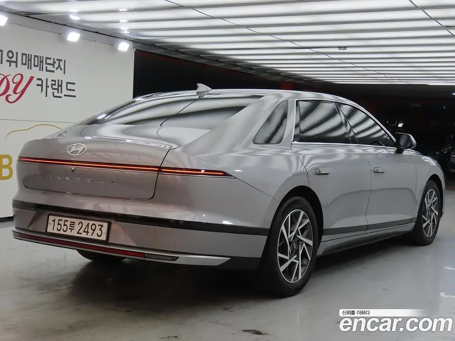 Hyundai Grandeur 2023 3.5 автомат (гидро), фото 4