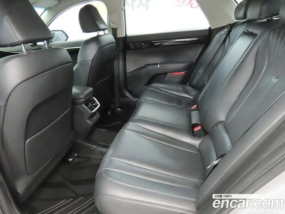 Hyundai Grandeur 2023 3.5 автомат (гидро), фото 6