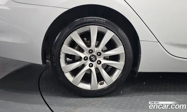 Hyundai i40 2013 1.7 автомат (гидро), миниатюра 5