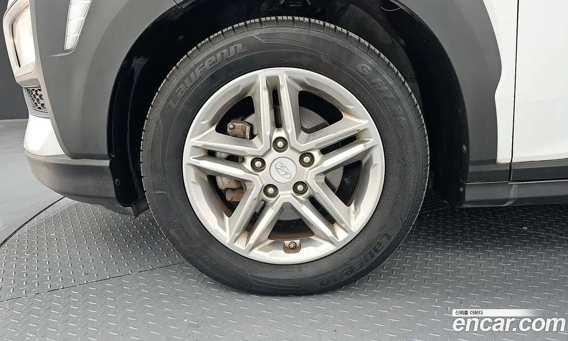 Hyundai Kona 2020 1.6 автомат (гидро), фото 5 Hyundai Kona 2020 1.6 автомат (гидро), фото 5