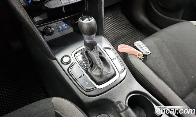 Hyundai Kona 2020 1.6 автомат (гидро), миниатюра 9 Hyundai Kona 2020 1.6 автомат (гидро), миниатюра 9