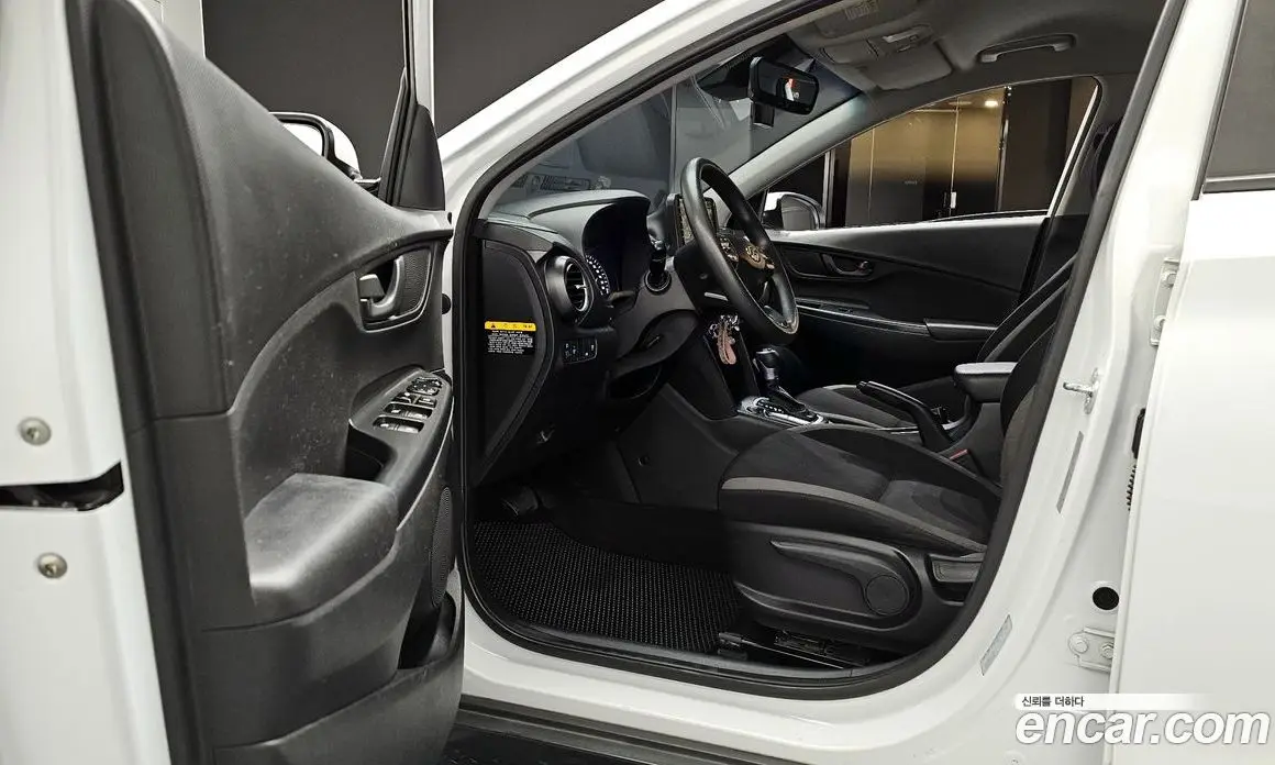 Hyundai Kona 2020 1.6 автомат (гидро), фото 10 Hyundai Kona 2020 1.6 автомат (гидро), фото 10