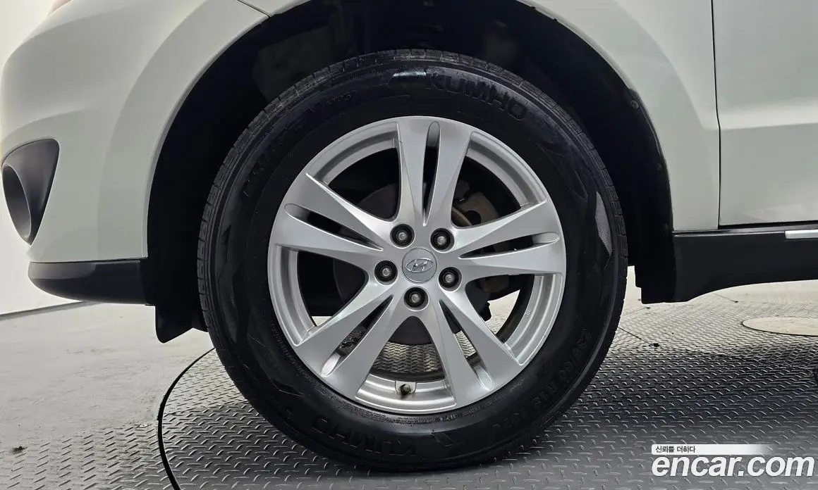 Hyundai Santa Fe 2010 2.0 автомат (гидро), фото 5 Hyundai Santa Fe 2010 2.0 автомат (гидро), фото 5