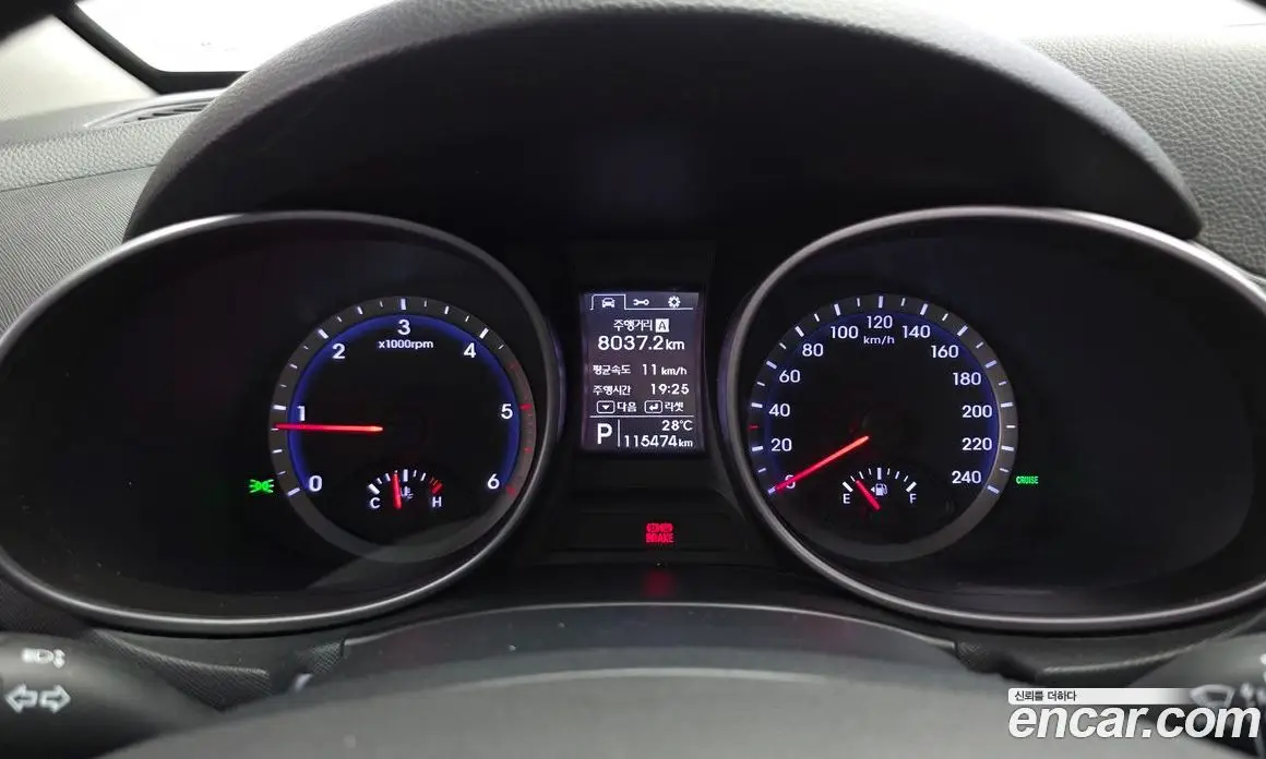 Hyundai Santa Fe 2013 2.0 автомат (гидро), фото 11