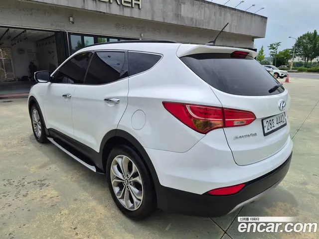 Hyundai Santa Fe 2013 2.0 автомат (гидро), миниатюра 7 Hyundai Santa Fe 2013 2.0 автомат (гидро), миниатюра 7