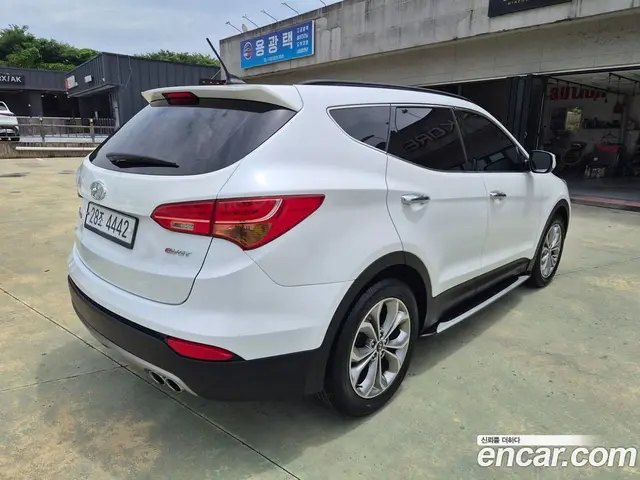 Hyundai Santa Fe 2013 2.0 автомат (гидро), миниатюра 8 Hyundai Santa Fe 2013 2.0 автомат (гидро), миниатюра 8