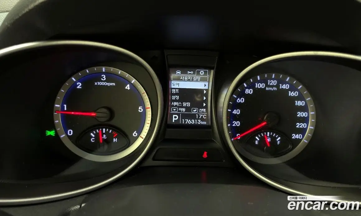 Hyundai Santa Fe 2013 2.0 автомат (гидро), фото 11