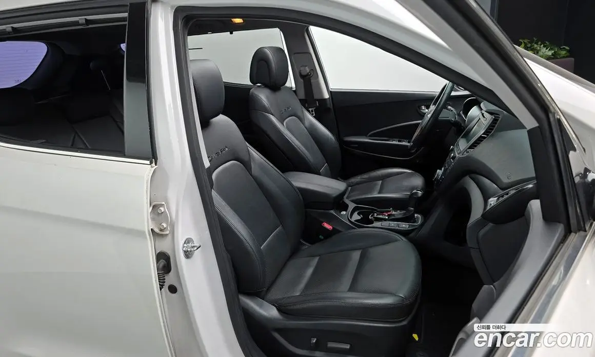 Hyundai Santa Fe 2015 2.0 автомат (гидро), фото 10