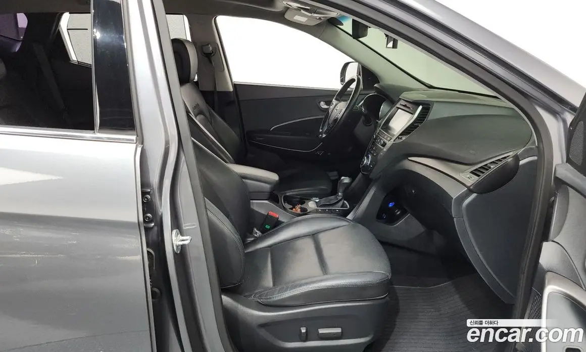 Hyundai Santa Fe 2016 2.0 автомат (гидро), фото 11