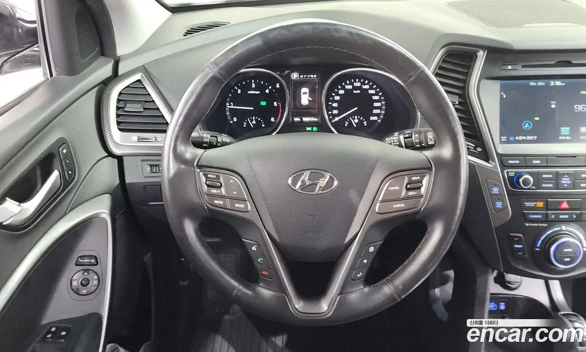 Hyundai Santa Fe 2016 2.0 автомат (гидро), фото 13