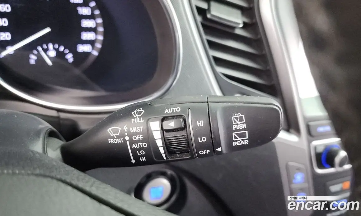 Hyundai Santa Fe 2016 2.0 автомат (гидро), фото 14