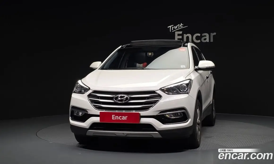 Hyundai Santa Fe 2016 2.0 автомат (гидро), фото 3 Hyundai Santa Fe 2016 2.0 автомат (гидро), фото 3